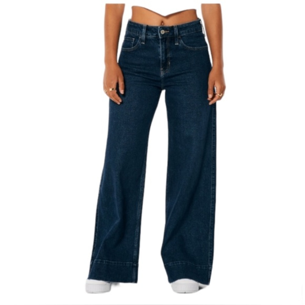 hollister • high rise wide leg, baggy jeans